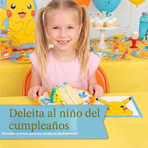 Vista 7 de Decoraciones de cumpleaños de Pokémon con pancarta y mantel