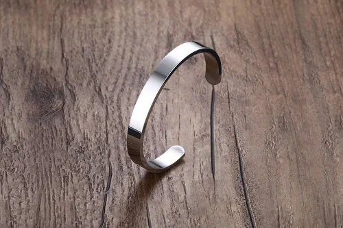 Vista 4 de VNOX - Brazalete de acero inoxidable con texto personalizado y mínimo, color negro