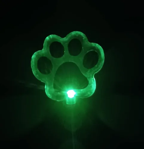 Vista 6 de Starry Illuminate - Juego de 2 luces solares de estaca para jardín, estilo cambiante de color (pata de perro)