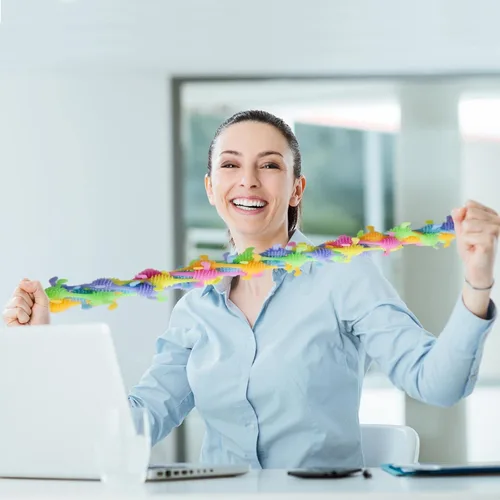 Vista 4 de Paquete de 12 juguetes elásticos para ansiedad, juguetes sensoriales de cuerda elástica, coloridas cuerdas elásticas para regalo del día del niño
