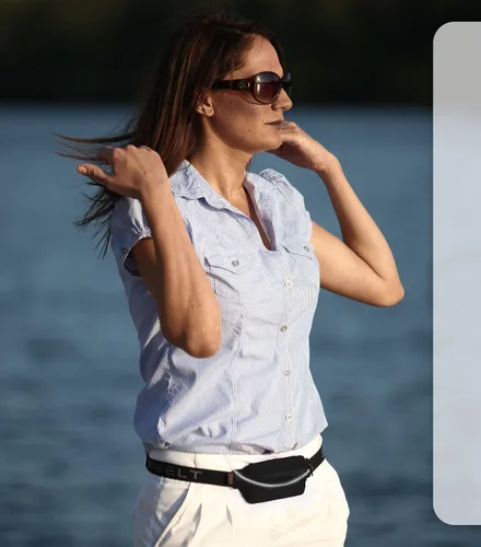 Vista 2 de SPIbelt Diabetic Belt: Adultos, no rebota, cinturón discreto con hoyo para bomba de insulina u ¡otro dispositivo médico!, negro, talla única