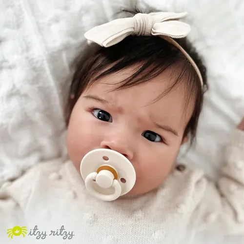 Vista 7 de Itzy Ritzy Chupetes de goma natural para 0 a 6 meses, juego de 2