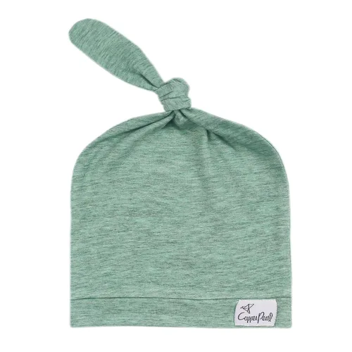 Vista 29 de Copper Pearl Gorro de bebé con nudo superior elástico suave Lennon