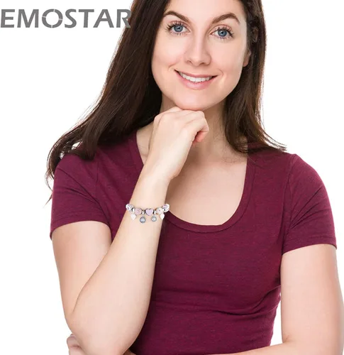 Vista 6 de EMOSTAR Dijes para el día de San Valentín, nudo celta, lápiz labial rojo, I Love You, conciencia sobre el autismo, magnolia, niño y niña enamorada