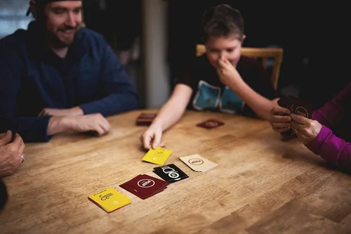 Vista 5 de Breaking Games Poop The Game - Juego de cartas familiar para 2 a 5 jugadores, a partir de 6 años