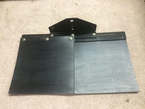 Vista 5 de Kit de rayas para césped, universal y ajustable con enganche integrado