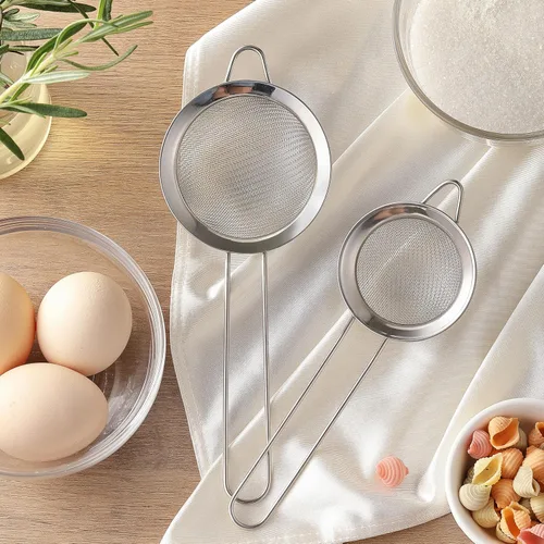 Vista 5 de Paquete de 2 coladores de malla fina, mini colador de acero inoxidable con asa para cocina, tamices de metal para colar té, matcha, cóctel, jugo