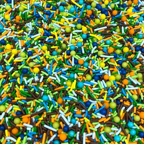 Vista 4 de Gránulos de dinosaurio 8 onzas Gránulos para pasteles de chocolate, sabor dulce Jimmies Manvscakes sin nueces (multicolor)