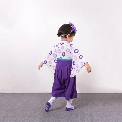 Vista 4 de Traje de kimono japonés para bebé, traje de algodón para niñas, disfraz de estilo japonés para niños, con 2 pares de calcetines