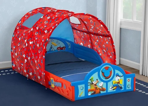 Vista 2 de Delta Children - Cama para dormir y jugar para niños pequeños con tienda de campaña, Mickey Mouse de Disney, Azul/Rojo