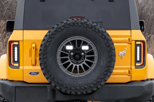 Vista 5 de Diode Dynamics Kit de luces de marcha atrás de la serie Stage compatible con Ford Bronco 2021-2025, SSC1 Pro