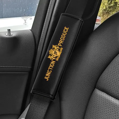 Vista 6 de Juego de 5 almohadas bordadas doradas Junction Produce JDM para el cuello del auto con almohadilla para el hombro + dije Vip Fusa Kiku JP Knot Kin
