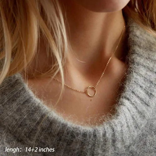 Vista 3 de Turandoss - Collares chapados en oro de 14 quilates para mujer, hechos a mano con múltiples capas de perlas de barra, moneda de disco, luna