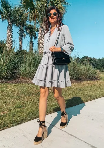 Vista 3 de BTFBM - Vestido casual de otoño para mujer con cuello en v lazo manga larga cintura alta con volantes con puntos y niveles acampanado