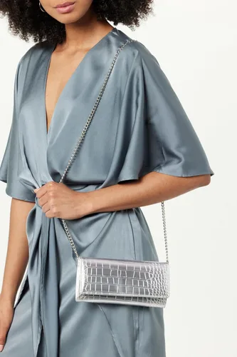 Vista 5 de The Drop Cartera Leroya con cadena cruzada para mujer