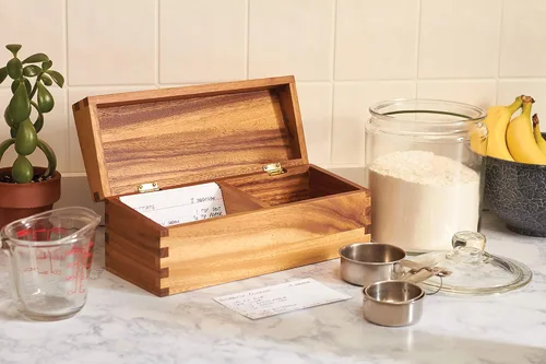 Vista 2 de Ironwood Gourmet Caja de recetas de madera de acacia, compartimento doble, para tarjetas de 3 "x 5" Double Compartment Beautiful Acacia Wood