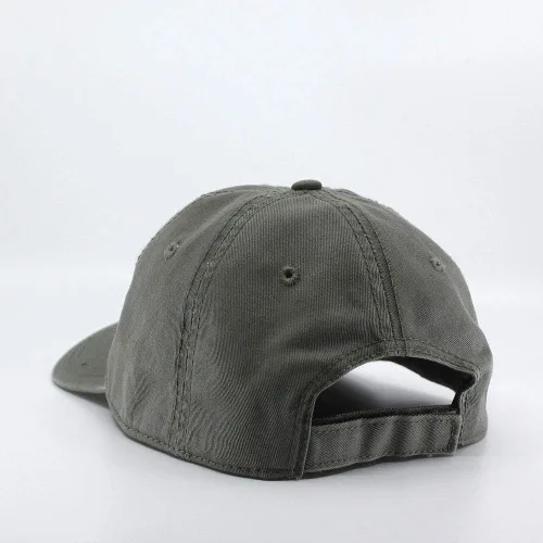 Vista 4 de Gorra de béisbol ajustable clásica de sarga de algodón lavado de perfil bajo