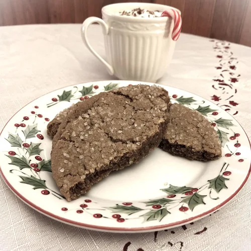 Vista 2 de ¡Galletas de jengibre y melaza! 3 Galletas caseras grandes de 5 pulgadas!