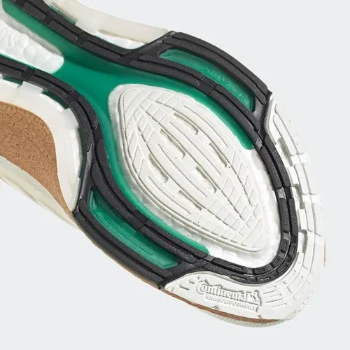Vista 9 de adidas - Tenis de correr Ultraboost 22 para hombre