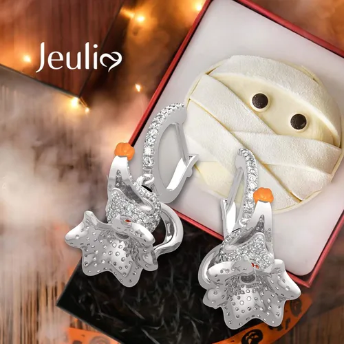 Vista 4 de Jeulia Aretes de tuerca de Monester de Navidad Zero From The Nightmare Before Christmas Hug Me Dragon, corte de corazón, piedra preciosa con piedra