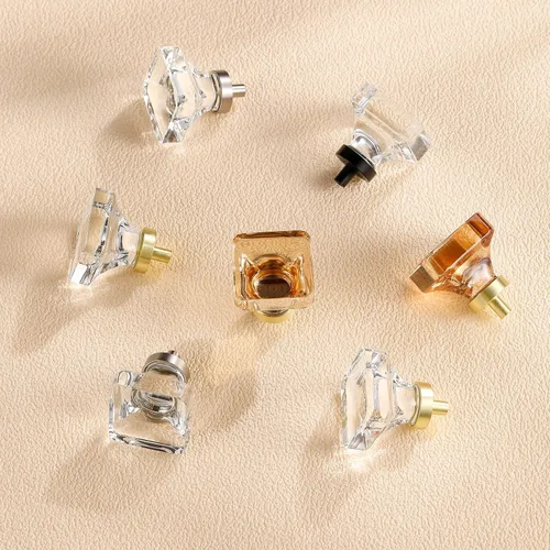 Vista 2 de coolnews - Paquete de 4 manijas de cajón de cristal champagne, manijas de vidrio para gabinete de cocina de 1-3/8 pulgadas cuadradas, manijas