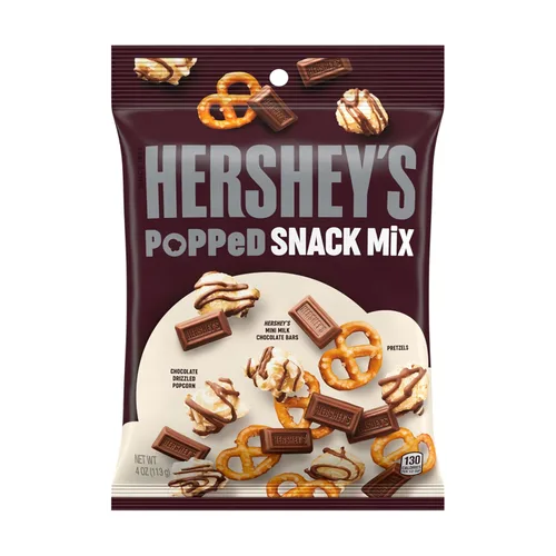 Vista 2 de HERSHEY'S Chocolate con leche, palomitas de maíz y pretzel Popped Snack Mix Bag, 4 oz