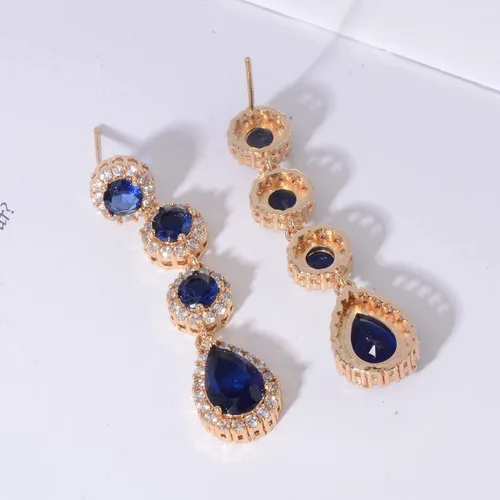 Vista 4 de Aretes de novia de circonita cúbica para mujer, elegantes aretes largos para bodas, fiestas, bailes, damas de honor, cristales de circonita cúbica