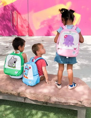 Vista 9 de BEATRIX NEW YORK - Mochila de 11 pulgadas con correa extraíble para niñas y niños, ideal para preescolar y jardín de infantes, Berry, 24 x 12 x 29