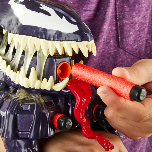 Vista 3 de Marvel Spider-Man VenomVersus Marvel's Venom Strike Blaster, juguete NERF Spider-Man, juguetes de superhéroes para niños a partir de 5 años