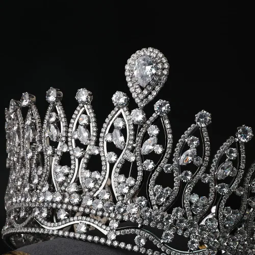 Vista 9 de Tiara de boda grande de circonita cúbica, corona de concurso de princesa real para novia, quinceañera, fiesta de graduación, circonita cúbica