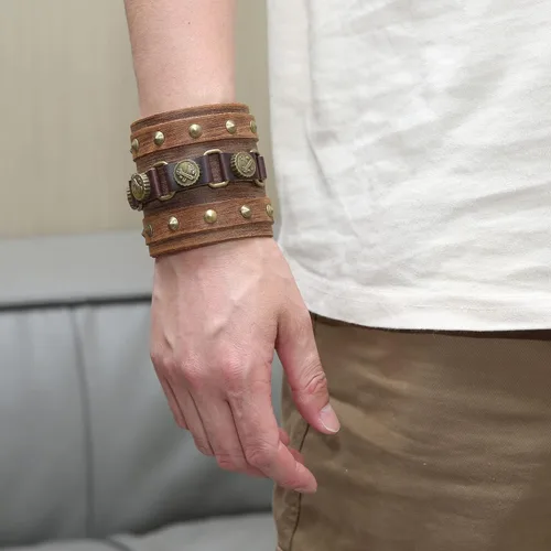 Vista 5 de STWTR Pulsera ancha de cuero con cinturón ancho para hombre, estilo punk, rock, moto, Sin gemas.