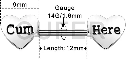 Vista 2 de OUFER 2 unids 14G acero inoxidable pezones piercing corazón con tallados Cum aquí pezón anillos piercing para mujeres hombres en cuerpo joyería