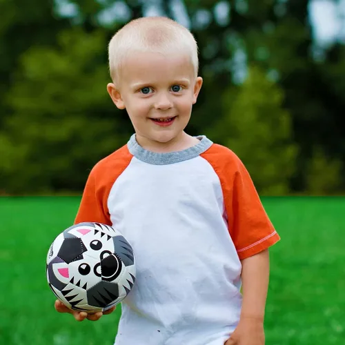 Vista 4 de Daball Pelota de fútbol para niños y niños pequeños - Talla 1, bomba y caja de regalo incluidas