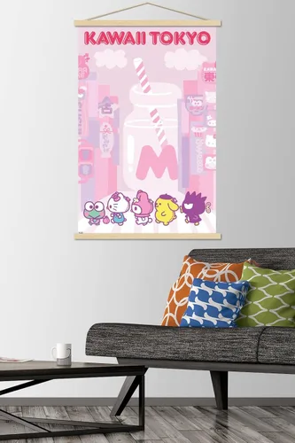 Vista 2 de Trends International Hello Kitty and Friends - Póster de pared Kawaii de Tokio, 22.37 x 34.00 pulgadas, paquete de impresión premium y colgador