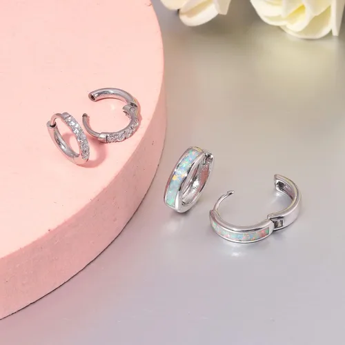 Vista 193 de CiNily Aretes Huggie de ópalo con bisagras, chapados en oro, hipoalergénicos, pequeños aretes de aro para mujeres, adolescentes, niñas, hombres