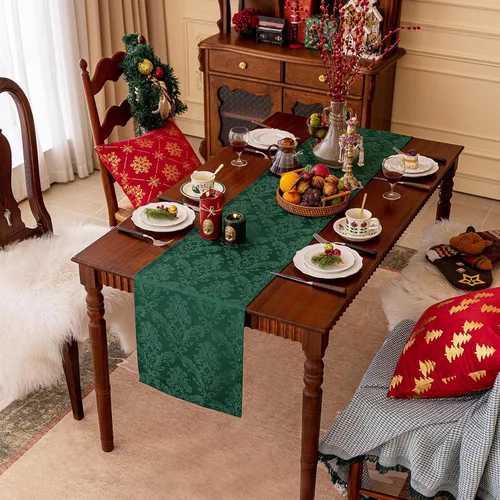 Vista 2 de Joyfol Day Caminos de Mesa Jacquard Verde de Navidad, Camino de Mesa Floral de Damasco Impermeable para Navidad, Vacaciones, Festival de Invierno