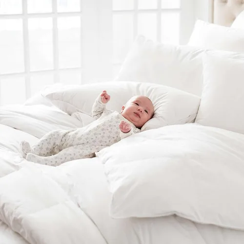 Vista 2 de Pine Cone Hill Mantra Down - Cojín alternativo para almohada, tamaño europeo, patrón sólido blanco