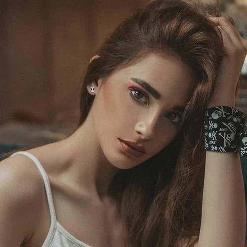 Vista 3 de Aretes punk de plata de ley 925 aretes góticos hipoalergénicos regalo de joyería de calavera para hombres y mujeres con caja de regalo regalos
