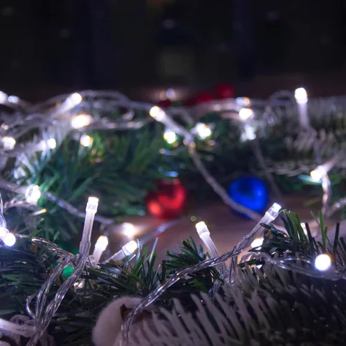 Vista 8 de GHJ - Cadena de luces LED con control remoto a pilas, resistente a la lluvia, luces de hadas cambiantes de color para árbol de Navidad, fiesta