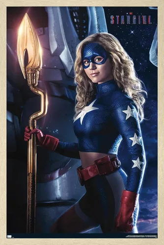 Vista 7 de Trends International DC Comics TV Stargirl - Póster de pared de arte clave, 22.4 pulgadas de largo x 14.7 pulgadas, versión enmarcada de madera