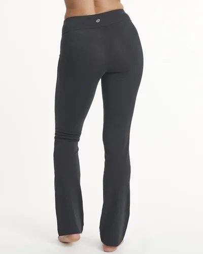 Vista 3 de Spalding Pantalones de yoga para mujer Paquete de 2 pantalones de pierna acampanada de talla grande ajustados o corte de bota leggings de alto