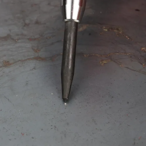 Vista 3 de Performance Tool Punzón central automático W7550 HD - Herramienta precisa y duradera para marcar y perforar materiales, negro