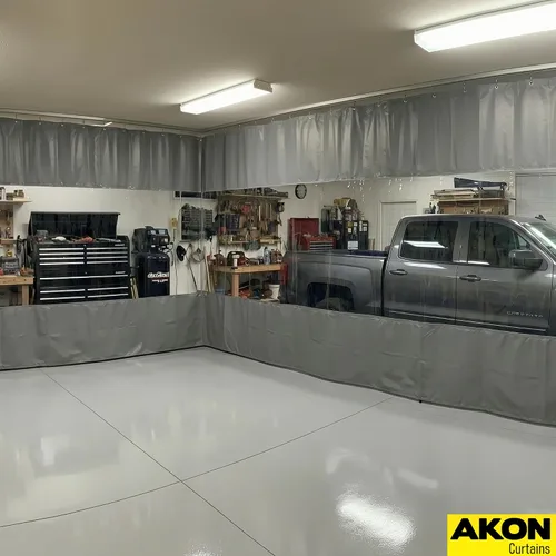 Vista 5 de AKON - Cortinas divisoras industriales con riel, paneles de vinilo