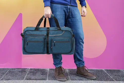 Vista 7 de Bolsa de viaje plegable de 65 litros con compartimento para zapatos y bolsillo húmedo, impermeable y resistente a desgarros, A4-azul oscuro
