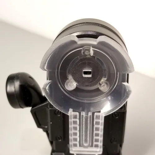 Vista 5 de SpyX Micro Listener - Dispositivo de escucha de juguete espía se engancha a tu bolsillo con auricular adjunto para escuchar conversaciones secretas.