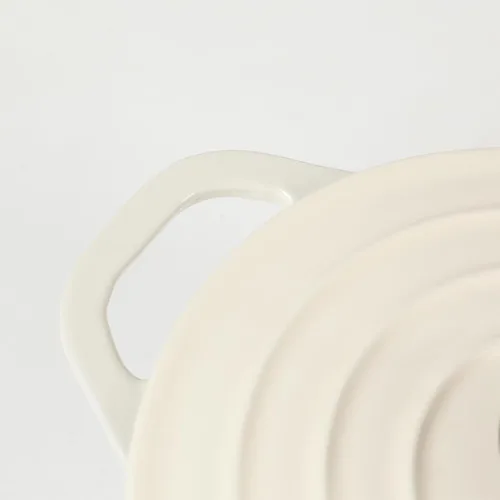 Vista 5 de HAWOK Mini horno holandés de hierro fundido esmaltado, 1.5 cuartos de galón, color blanco cremoso Blanco ostra