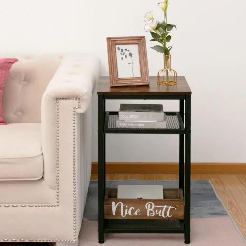 Vista 2 de Mesa auxiliar con estantes de malla de 2 niveles, estantes abiertos, mesa auxiliar pequeña, mesita de noche con aspecto de madera industrial