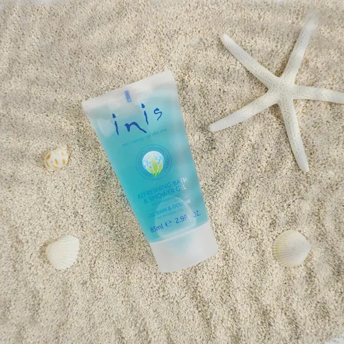Vista 2 de Inis la Energía del Mar Gel Refrescante de Baño y Ducha - Tamaño de Viaje para Lavado Corporal para Mujeres y Hombres - Fragancia Fresca de Océano