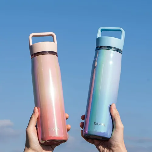 Vista 9 de bzyoo Botella de agua aislada de 24 onzas con tapa transparente para beber – Botella de acero inoxidable 100% a prueba de fugas, azul iridiscente