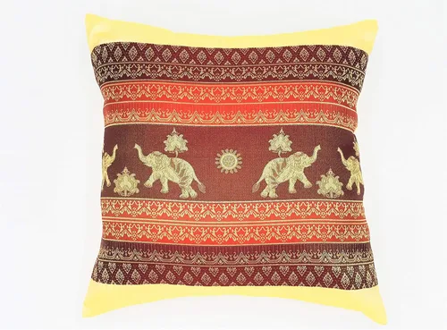 Vista 11 de Fundas de almohada decorativas hechas de seda tailandesa. Bordadas con estampado floral y pequeñas, fundas de almohada de elefantes reales (negro)
